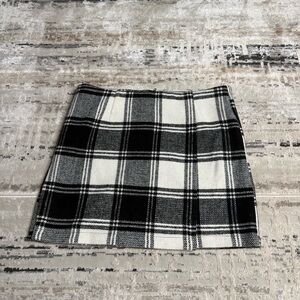 Black and white plaid mini skirt